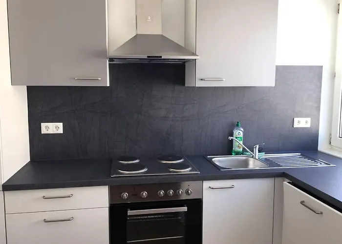 Hell Modern Gemuetlich Grosses 1 Apartament